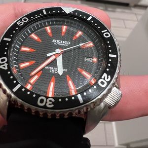 Seiko 7000-7002 aftermarket dial and hands. NH34 Automatic movement diving watch